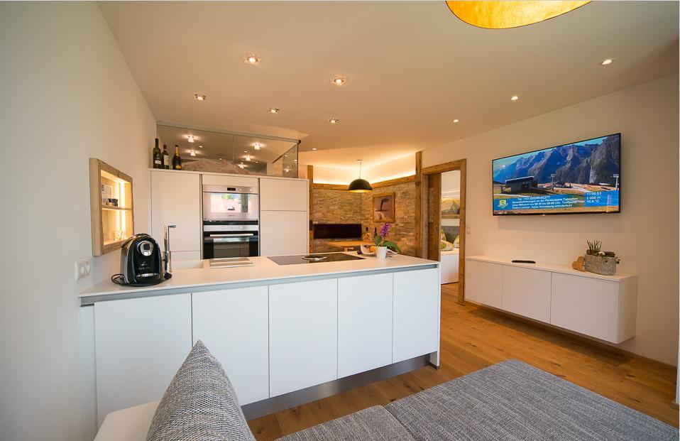 Royal Waldfeld Apartment Mayrhofen Bagian luar foto